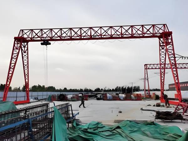 花架葫蘆門(mén)式起重機(jī)